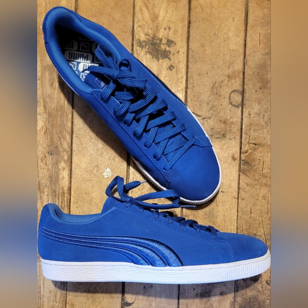 Mens 11.5 Puma Blue  Suede Classic Badge didnt fit never used